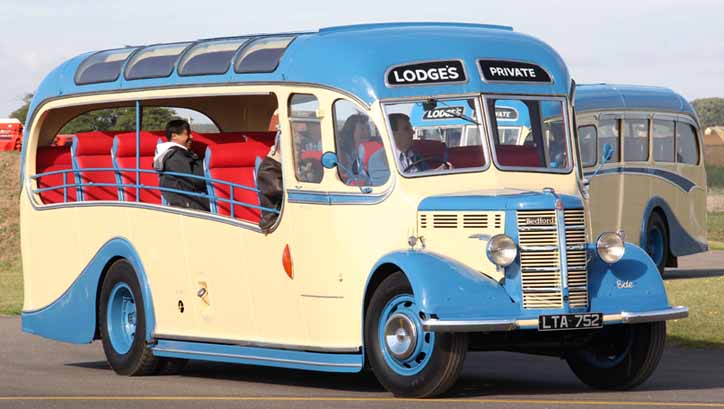 Lodge's Western National Lincolnshire Bedford OB Duple LTA752